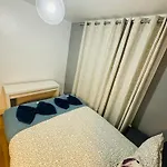 Southwark Three Bedroom Apartment
