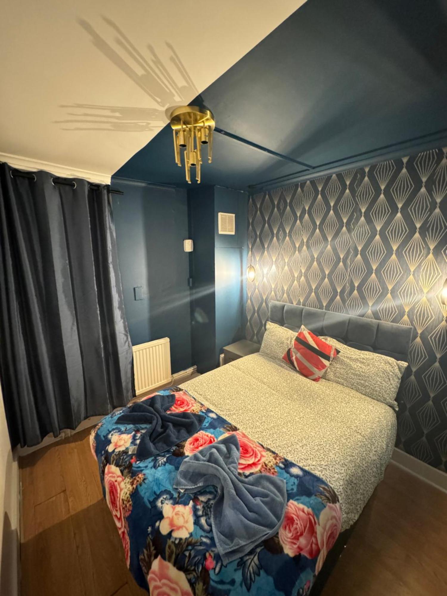 Southwark Three Bedroom Appartamento Londra